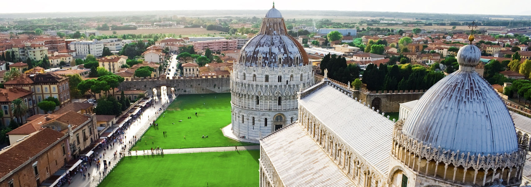 miracle square in Pisa